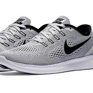 NEW Nike Free RN Running Shoe